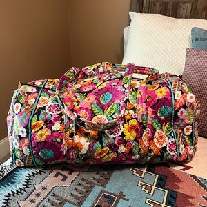 Vera Bradley VaVa Bloom XL Duffel Bag